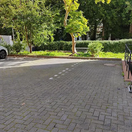 아파트 Zentrale Altbau 2 *